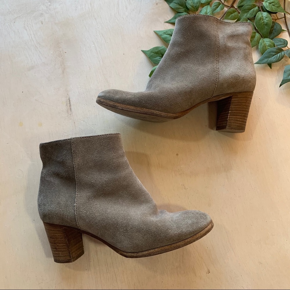 J. Crew Aggie Suede Zip Boot 7 Tan Ankle